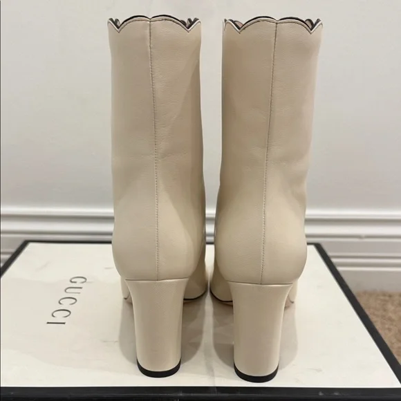 GUCCI Pearl Button Scalloped Ankle Boots Lambskin Leather Ivory 37 NWT - Picture 6 of 11